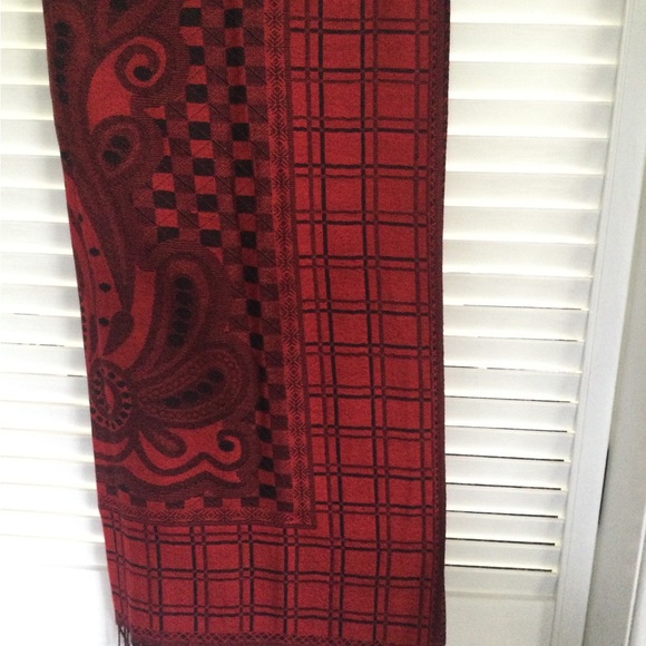 Pashmina Red/Black Scarf/Wrap - Picture 8 of 9